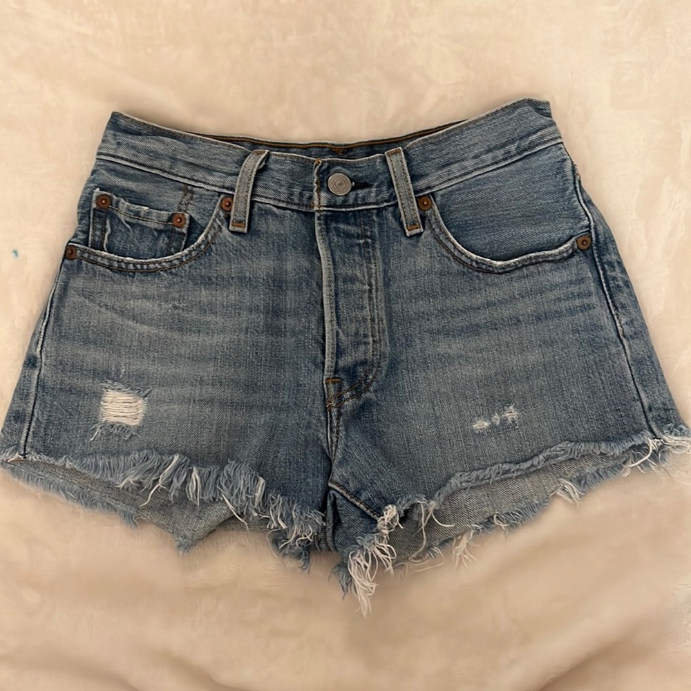 Levi’s 501 shorts